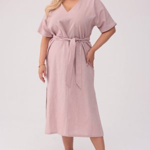 Sukienka Lenora w kolorze pastelowego różu - Elegancja w naturalnym stylu PLUS SIZE OVERSIZE XXL