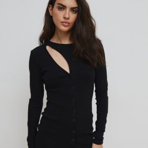 Sukienka z długimi rękawami w kolorze TOTALLY BLACK - FORTA-M