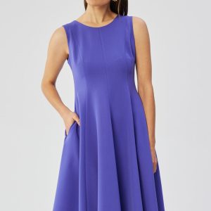 Elegancka rozkloszowana sukienka koktajlowa fioletowa