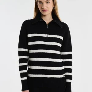 Sweter damski w czarno-białe paski rozpinany z dodatkiem kaszmiru Stripalia 906