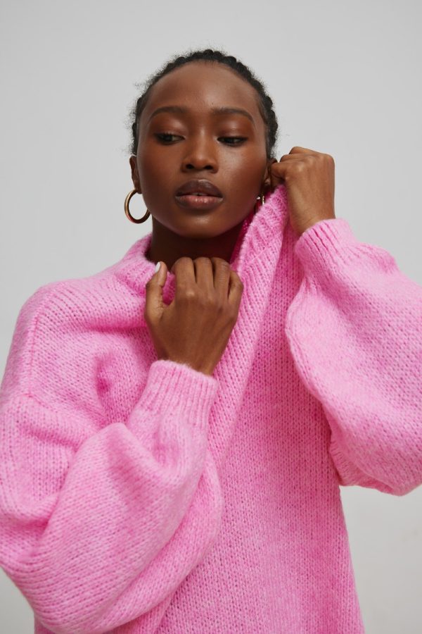 Sweter oversize z bufiastym rękawem NEON PINK - RIVERO-UNI