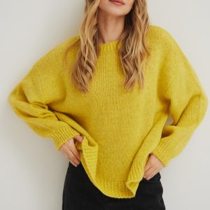 Sweter oversize z bufiastymi rękawami w kolorze LEMON - RIVERO-UNI