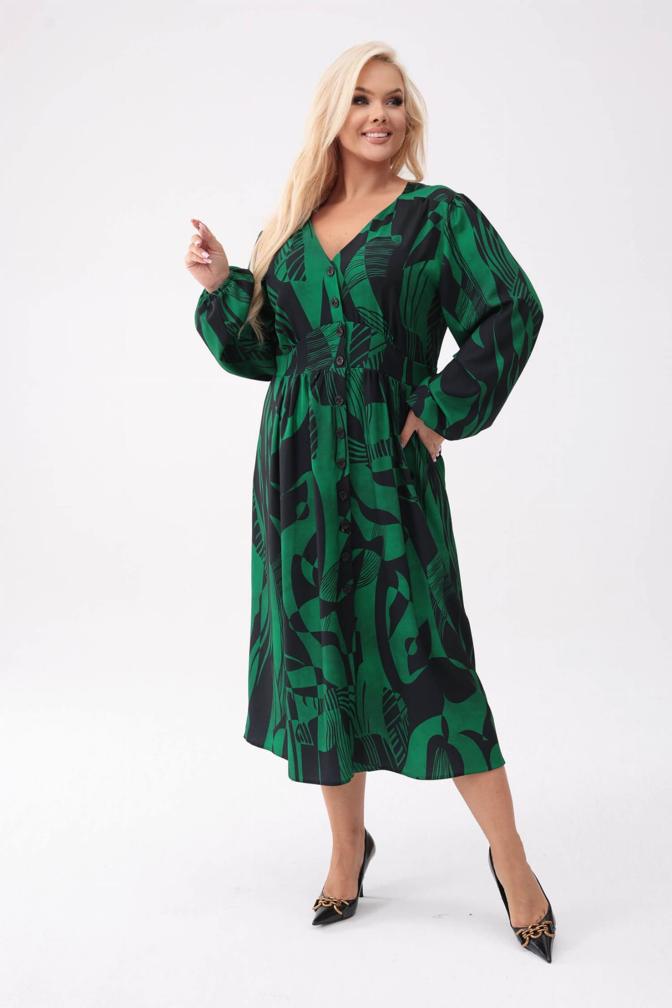 Zielona sukienka Gabriela - elegancja w nowoczesnej formie w geometryczny wzór PLUS SIZE XXL OVERSIZE