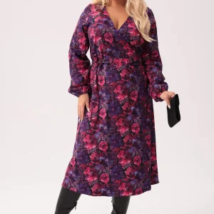 Sukienka Florina - kobiecość i lekkość w każdym detalu PLUS SIZE XXL