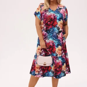 Wiskozowa sukienka Solea w print piwonii PLUS SIZE XXL OVERSIZE